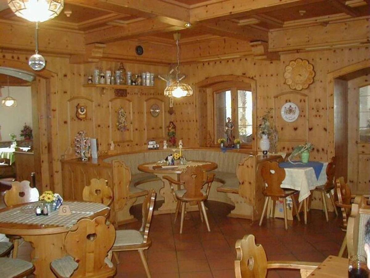 Gasthof-Metzgerei-Pension Schierlitz Rimbach  Bagian luar foto